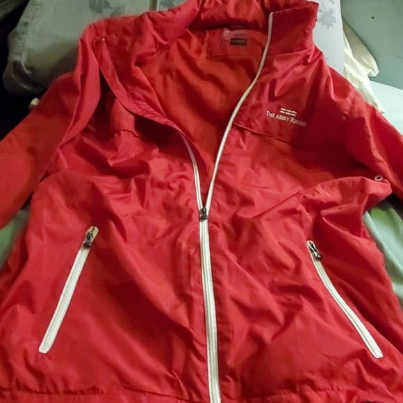 The Abbey Resort Light Jacket XXL - Picture 1 of 2
